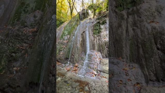 Генеральские водопады в осенних горах 🍂 Это каскад труднодоступных водопадов с инфинити бассейном.