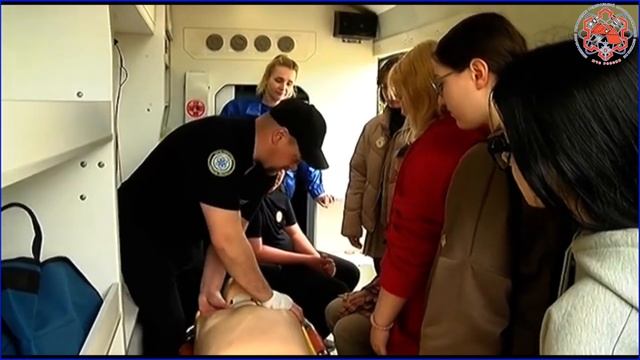 Пожарные Северска приняли участие в "Открытии трудового лета"