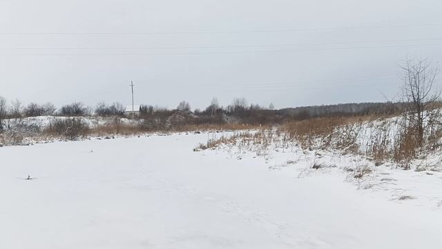 Жор щуки по первому льду на жерлицы.