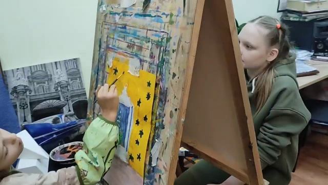 Творческая атмосфера в ИЗО студии "COLORS"