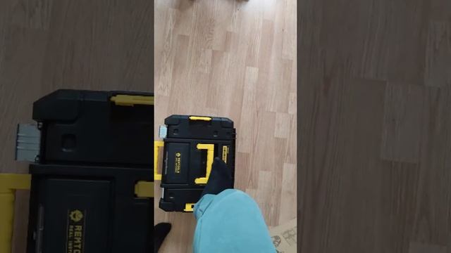 Отзыв шуруповерт аккумуляторный, бесщеточный 18В, 200 Нм, 2 АКБ
