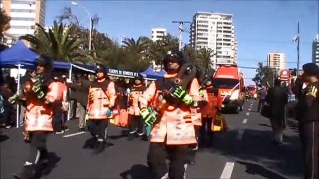 DESFILE DIA DEL BOMBEROS  OCTAVA CIA