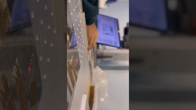 Вот так мы снимаем тесты для наших клиентов! 
По вопросам звоните: 88004447175