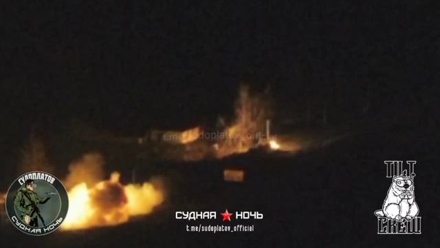 На Харьковском направлении fpv-дронами ВТ-40 уничтожен американский БТР Страйкер  Работает г...