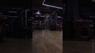 День 32 | Тренировка грудных мышц и трицепса.