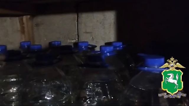 В Томске полицейскими из незаконного оборота изъято свыше тонны литров этилового спирта
