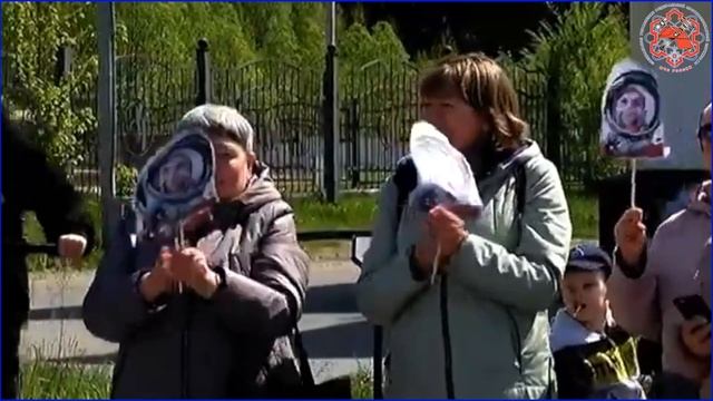 Семья сотрудника СУ ФПС № 8 МЧС России приняла участие в параде колясок