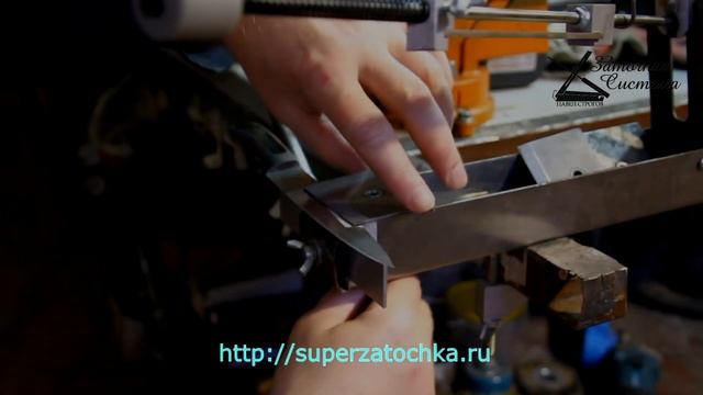 Приставка для заточки филейного ножа алмазными брусками. Attachment for sharpening a fillet knife