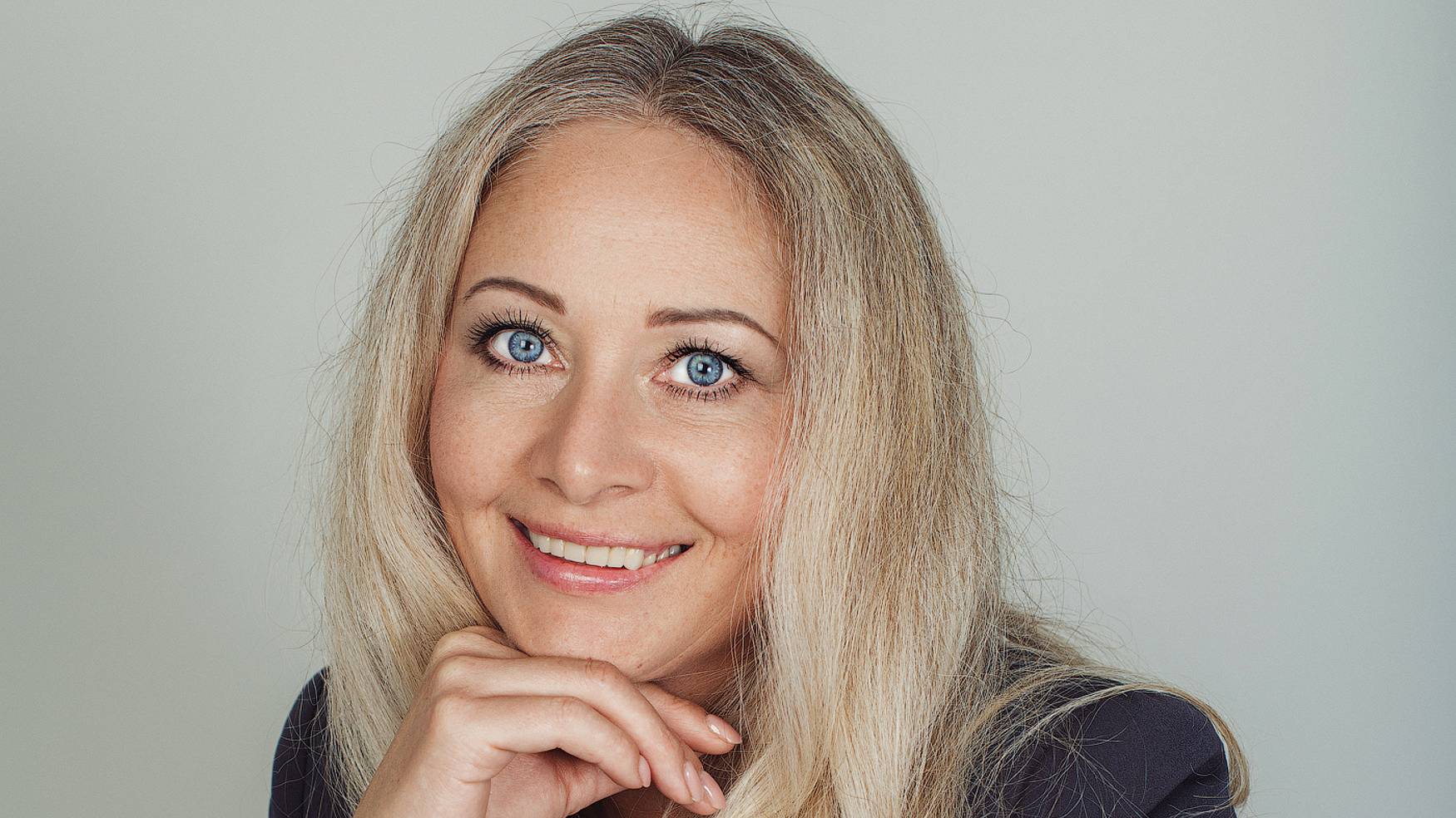 Белых Марина видеовизитка креативная