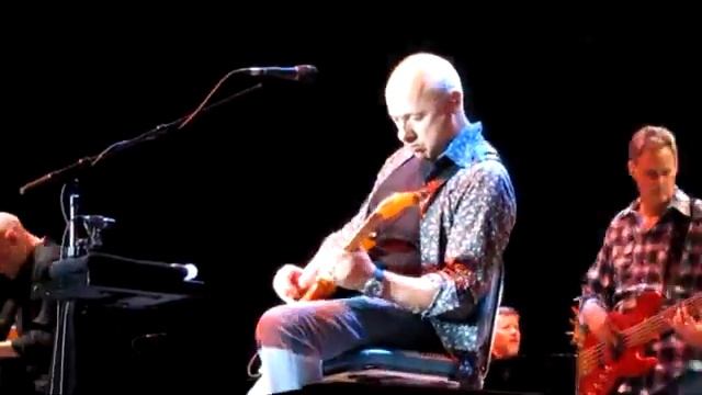 2010 - Live Mark Knopfler - Telegraph road.mp4