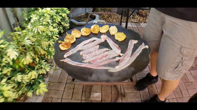 Discada Breakfast Mexican Wok Scrambled Eggs Bacon Biscuits | COOKING WITH BIG CAT 305