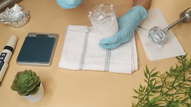 APRICOT EMULSIFIED BODY BUTTER - NON-GREASY PERFECT FOR SUMMER | FREE RECIPE