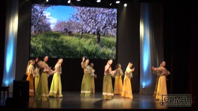 Девка по саду ходила - Образцовый самодеятельный коллектив хореографический ансамбль "Живой свет"