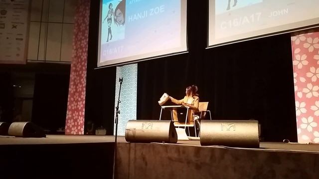 nowJAPAN 2016 ATTACK ON TITAN - HANJI ZOE  Cosplay