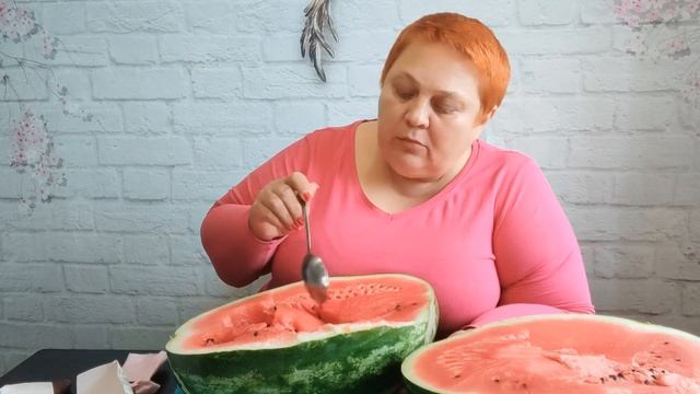 Отмечаем ПРАЗДНИК 🍉 10 кг АРБУЗА! Сладкий МУКБАНГ