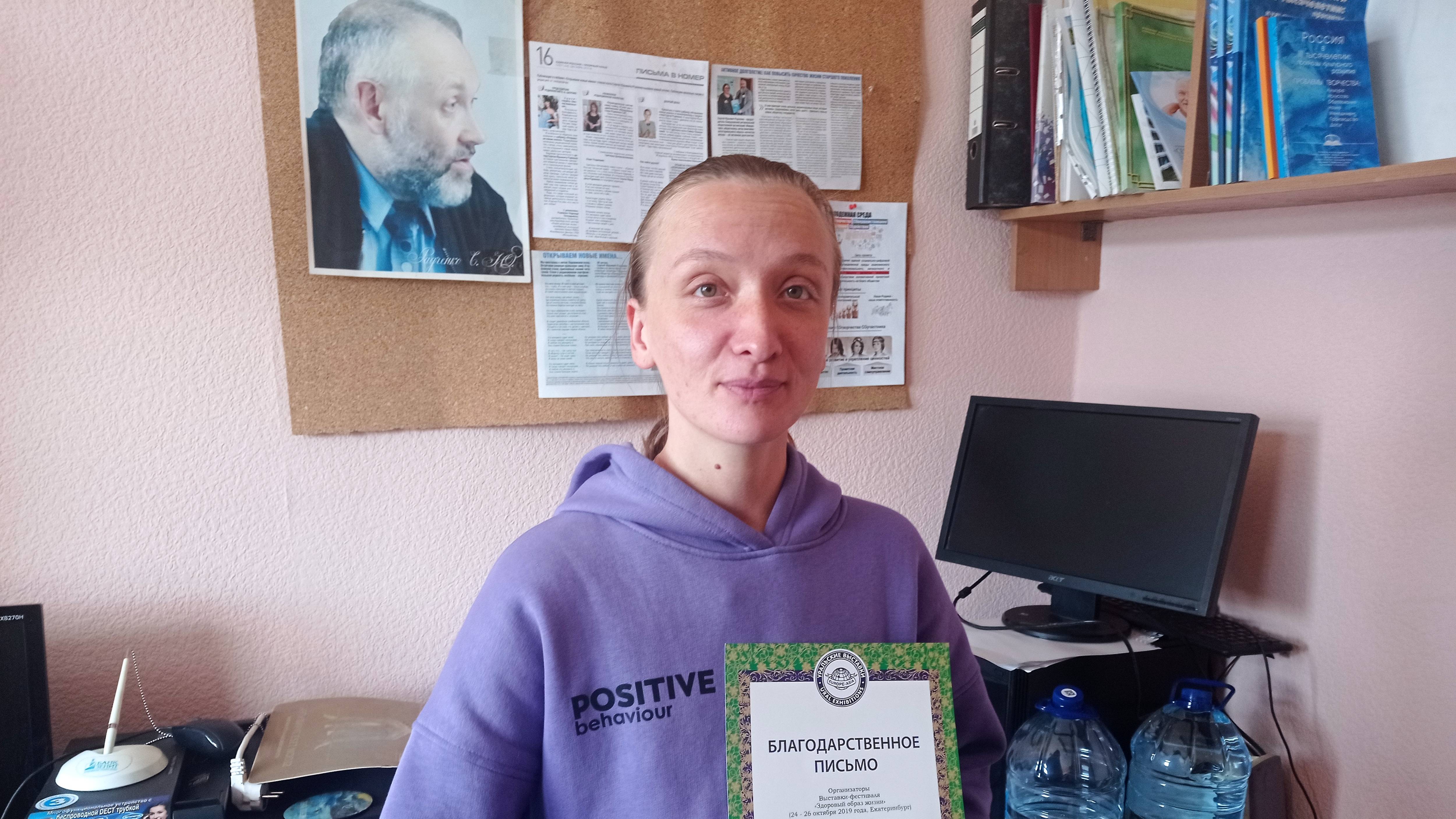 "Не умирают без любви..." Надежда Рыжкова читает стихотворение Сергея Радченко