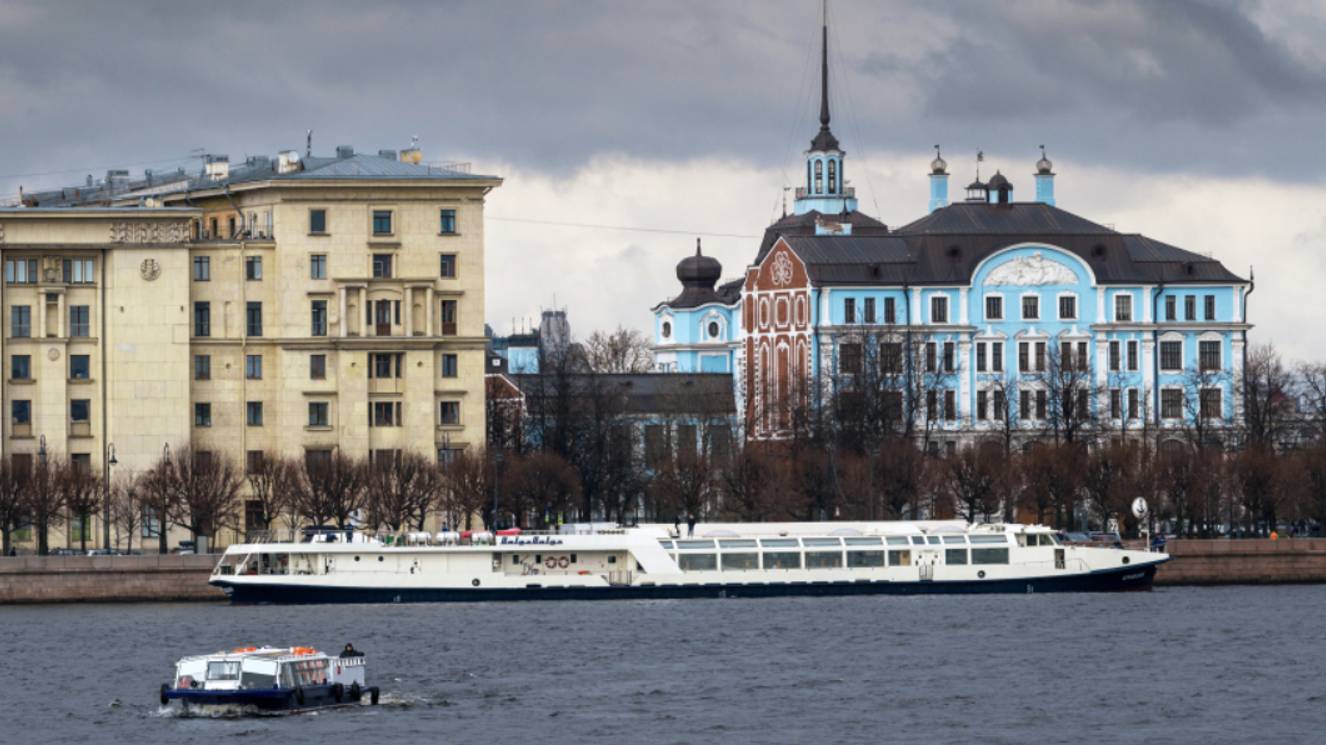 В крупнейших городах России завершается сезон летней речной навигации