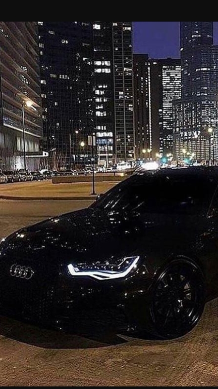 катаемся на красивой машине я  боюсь. кататься на машине 😵💫