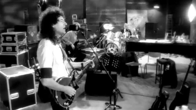 Queen - No One But You (Only The Good Die Young) (Official Video)