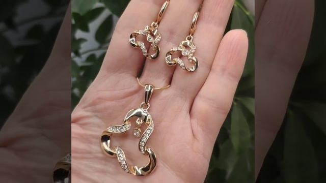 Комплект без цепочки (серёжки и подвеска), медицинский сплав, Xuping 30 BYN