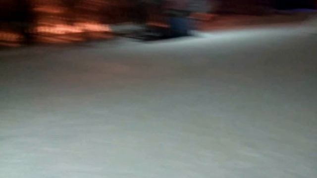 Городской парк вечером.