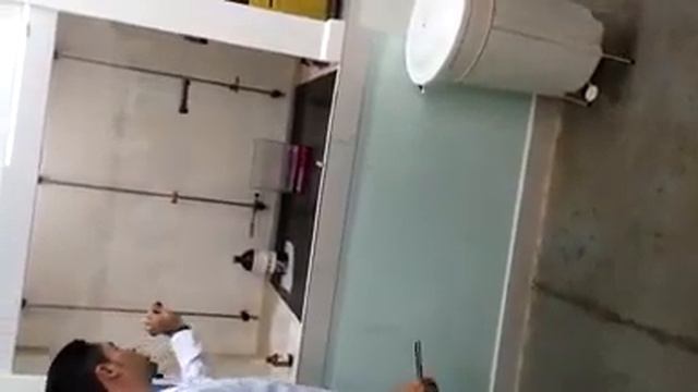 Explosão: 2H2O + 2Na = 2NaOH + H2