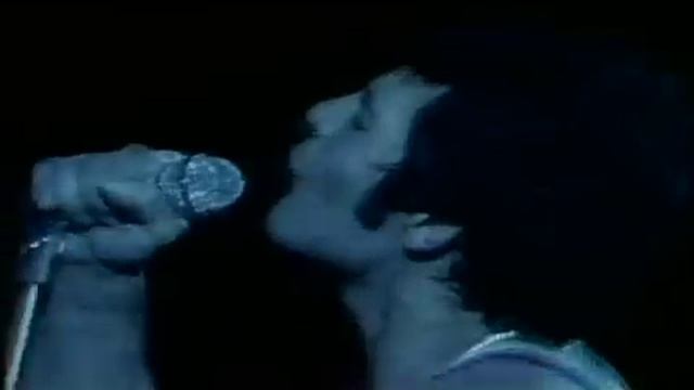 Queen - Love Of My Life (Official Video)