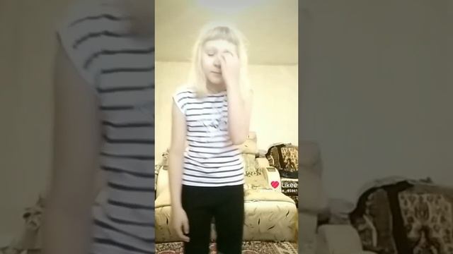 Like_7437117486325007094.mp4