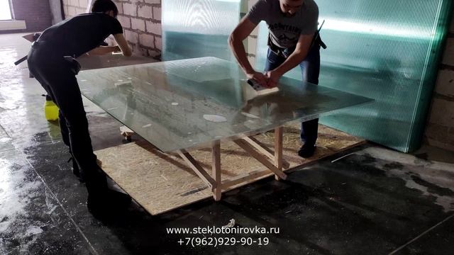 Класс К4 - защитная пленка для стекол и витрин, Бронирование окон пленкой зданий, магазинов, квартир