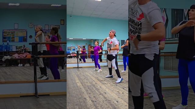 Неважно, танцевали вы раньше или нет — зумба делает каждую тренировку уникальной! 💪✨