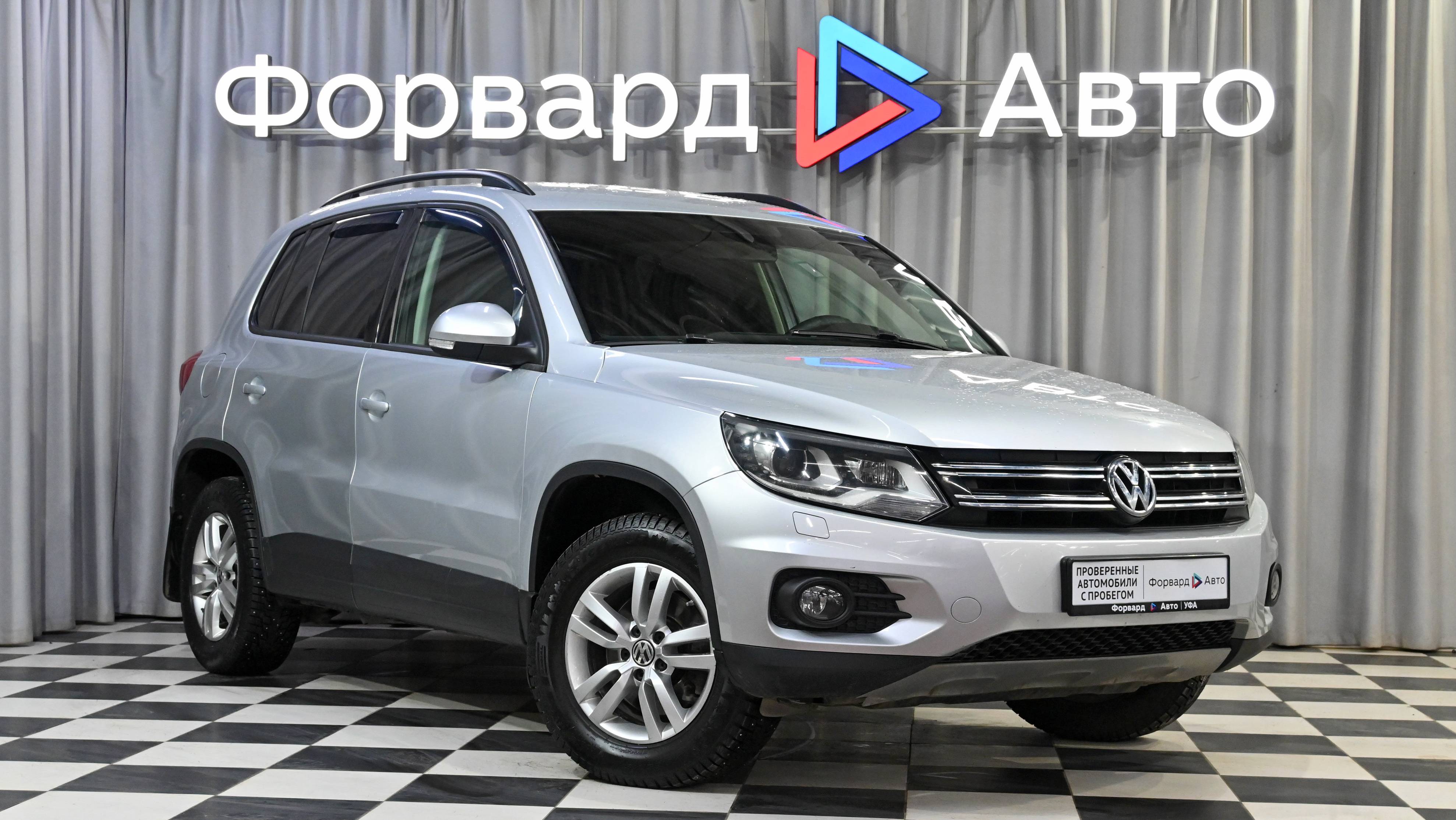 Volkswagen Tiguan (2015) 09275