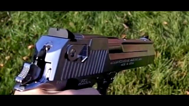 Slow Motion Tokyo Marui AIRSOFT Desert Eagle .50AE Hard Kick Chrome