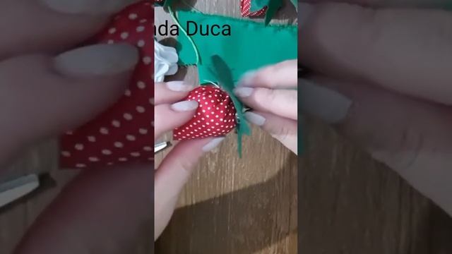 COLANDO SEPALA NO MORANGO 🍓 #artesã #façaevenda #diy #rendaextra #dicalegal #artesanatos #artesanat