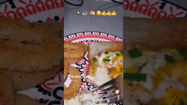 Вкусный завтрак 🍳☕️🥯, начни новый день с позитива и хорошего настроения, всем удачи 👍