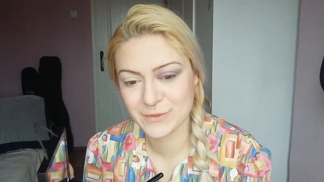 FAIL: Non Dominant Hand Makeup Challenge!