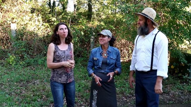 ESTHER EMERY meets OFF GRID with DOUG and STACY