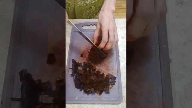 Сытный винегрет с фасолью