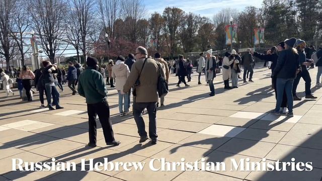 Part 3/Часть 3. Chicago: Milenium Park Outreach of End Times/Чикаго и Благовестие в Последнее Время