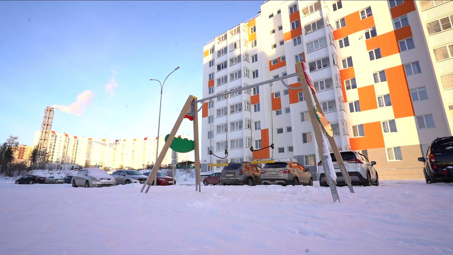 До конца года в Нягани расселят 14 аварийных домов