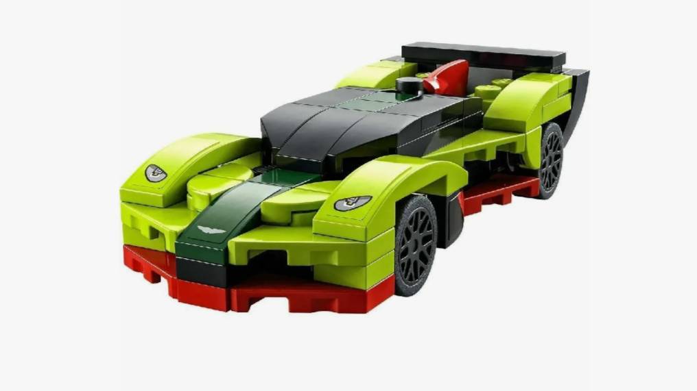 Lego. Лего. гоночный автомобиль машинка . астон мартин 6+.