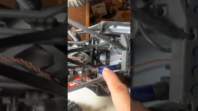 Axial Wraith modified from RTR great Crawler off-road and torque Proline Flat Irons