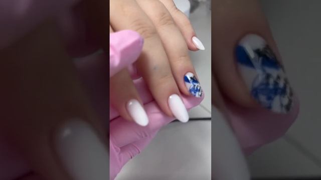 как вам?Видите разницу? #обучениеманикюру #дизайнманикюра #маникюр #ногти2024 #укрепление