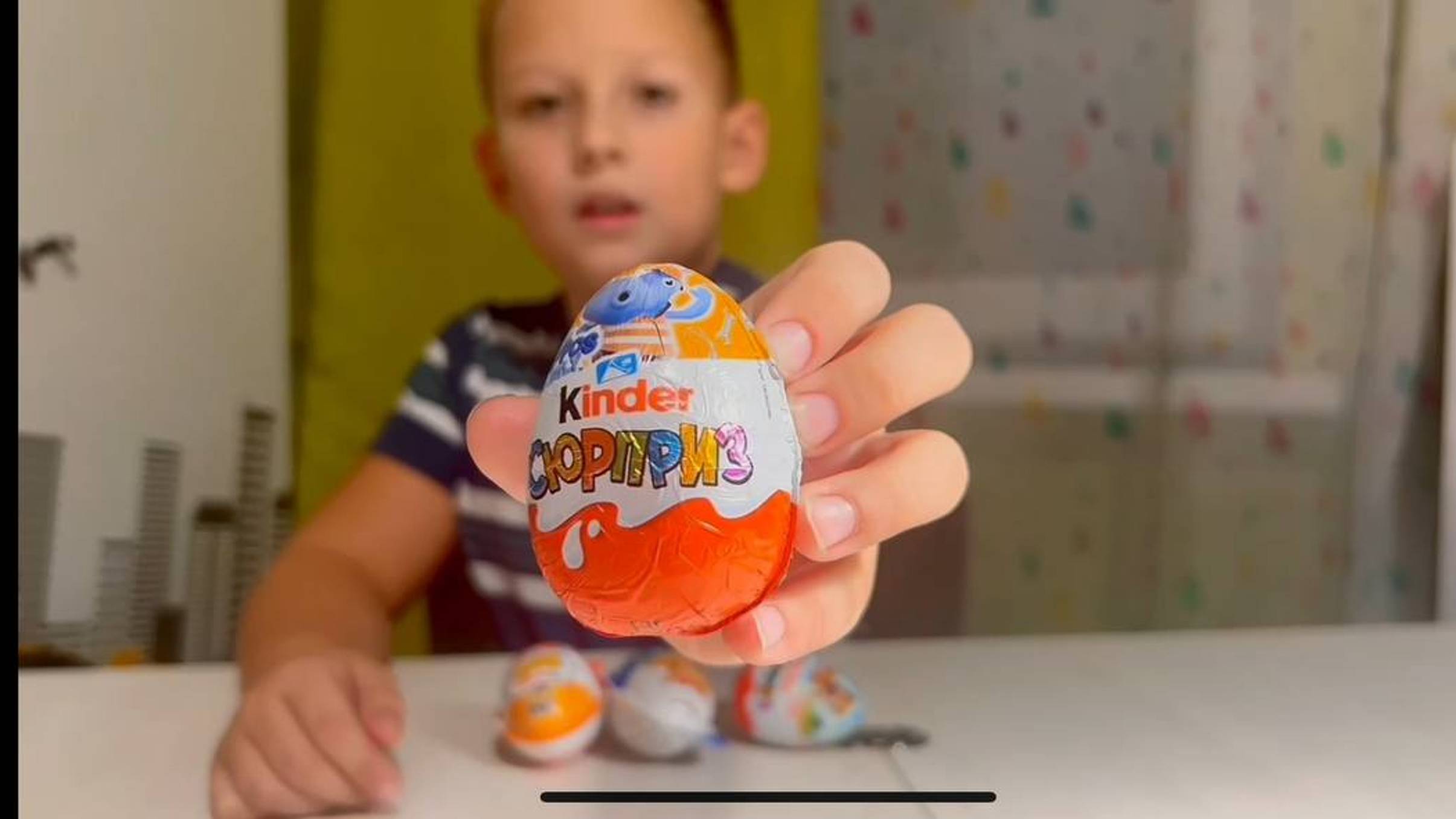 РАСПАКОВКА KINDER SURPRISE // #Распаковки_от_Pleane