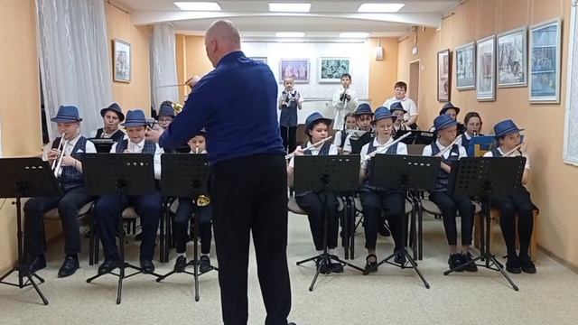 Оркестр Виват друзья, Аты Баты