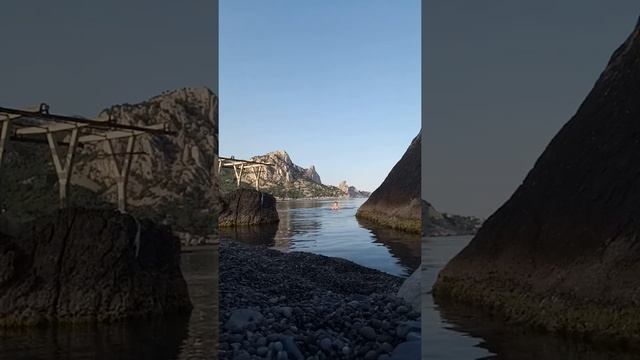 Кацивели. Куп-куп в Чёрном море напротив горы Кошки (Кош-кая).