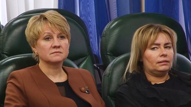 Тема дорог стала одной из главных на заседании общественной палаты Бийска (Бийское телевидение)