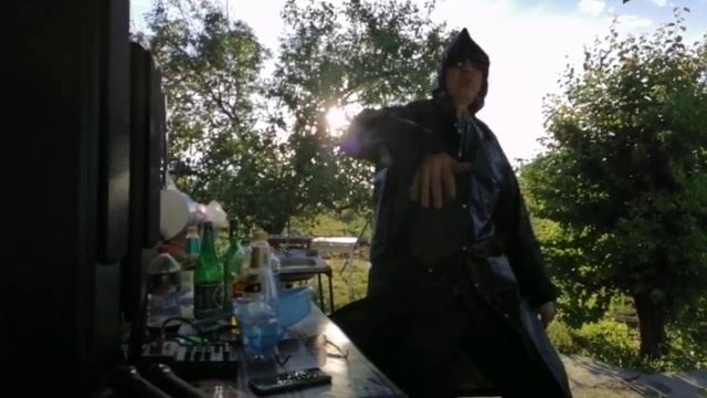Дорн, Лова лова DIGGERS CLIP