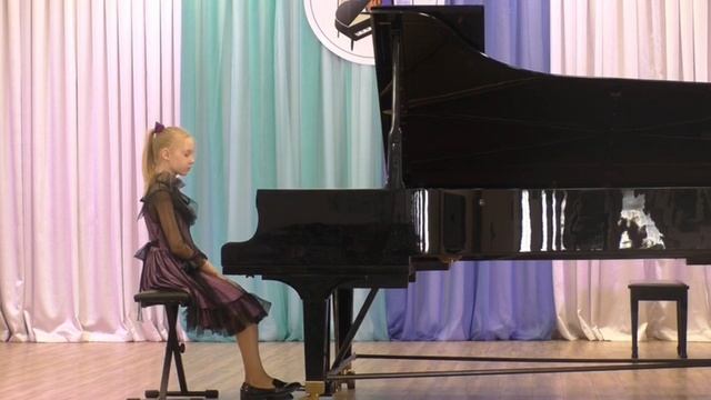 Хрипченко Ярослава Олеговна, И.С. Бах Двухголосная инвенция f moll, А. Лядов Прелюдия ор.10, №1