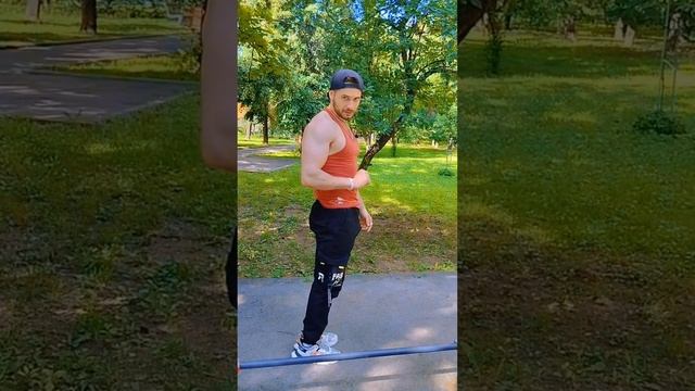 базовое движение для роста мышц и элемента горизонт #calisthenics #фитнесдома #фитнес #домашняятрени