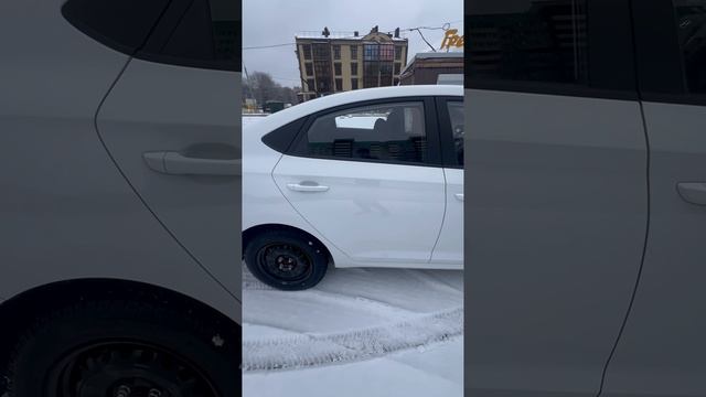 Hyundai Solaris 2023